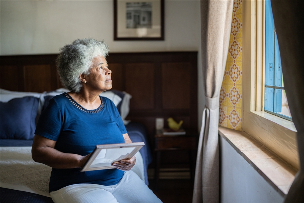 woman wondering what to do when her partner dies