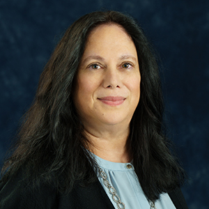 Asha Breitenfeldt, CTFA