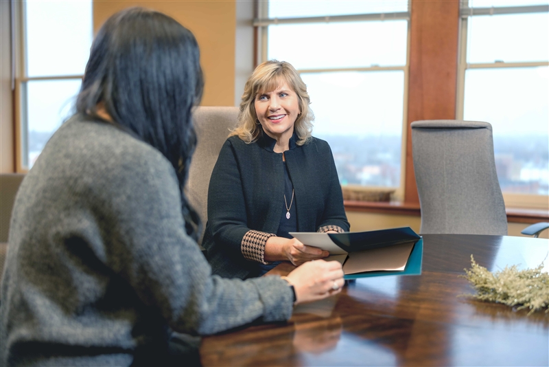 Family Advisor meeting with client at Baker Boyer